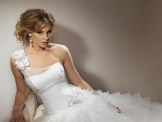 بالصور فساتين الزفاف لعام 2014